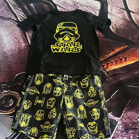 Star Wars Black and Yellow SPF Rash Guard and Swimsuit Set - Picture 1 of 3